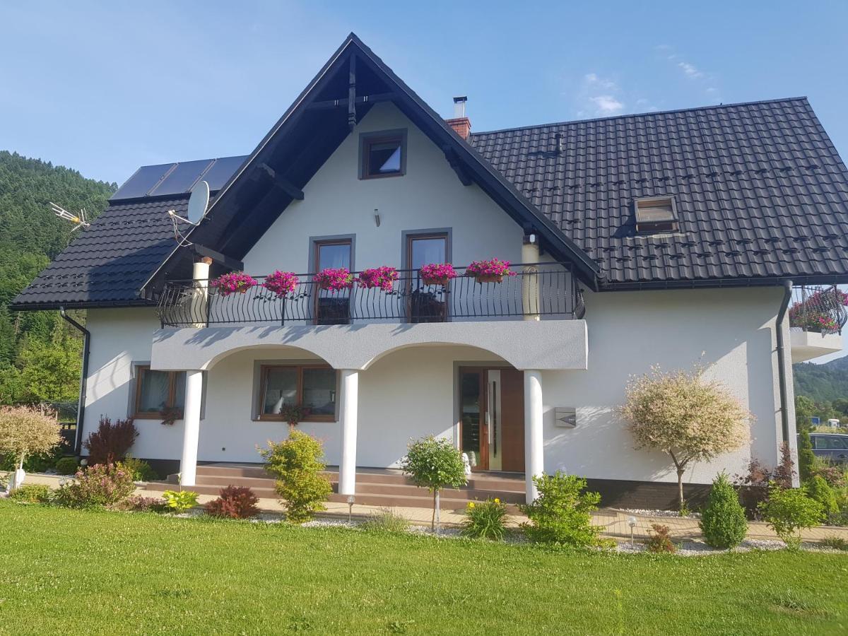 Domki I Pokoje U Ilony Kroscienko nad Dunajcem Exterior photo